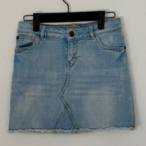 Lucky Brand Girls Denim Skirt Light Wash Adjustable Waist Raw‎ Hem Size 12